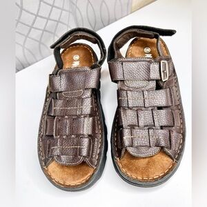 PBX Basics Chunky Y2K Brown Fisherman Sandals Men’s Size 12